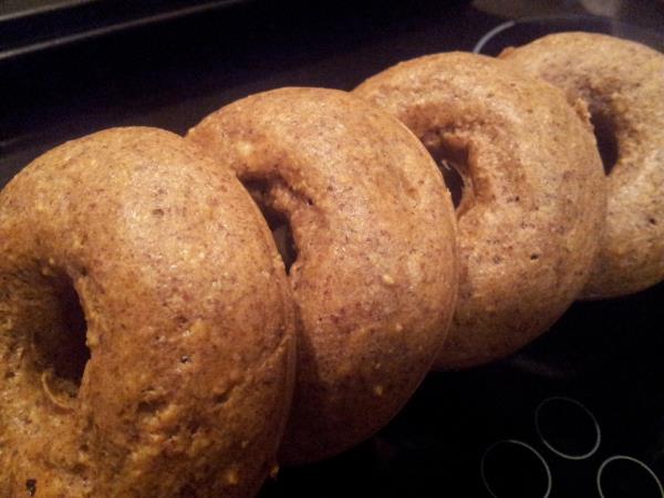 Mandljevi donutsi